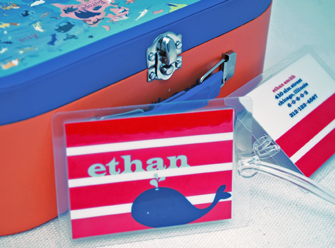 luggage tag | whale